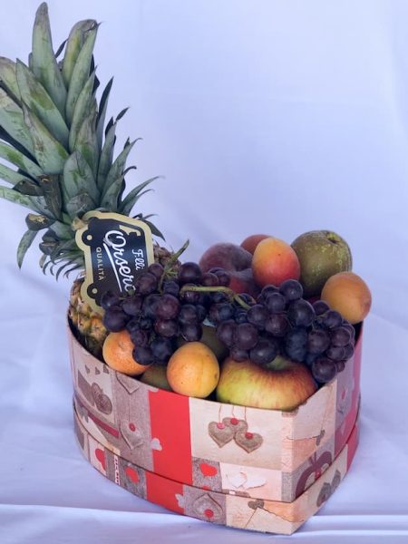 Cesta de fruta corazón pequeño